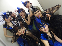 2014-12-1 岡山
今回のショーでは、宝塚のような男役、娘役に分かれたナンバーをさせていただきました！ 